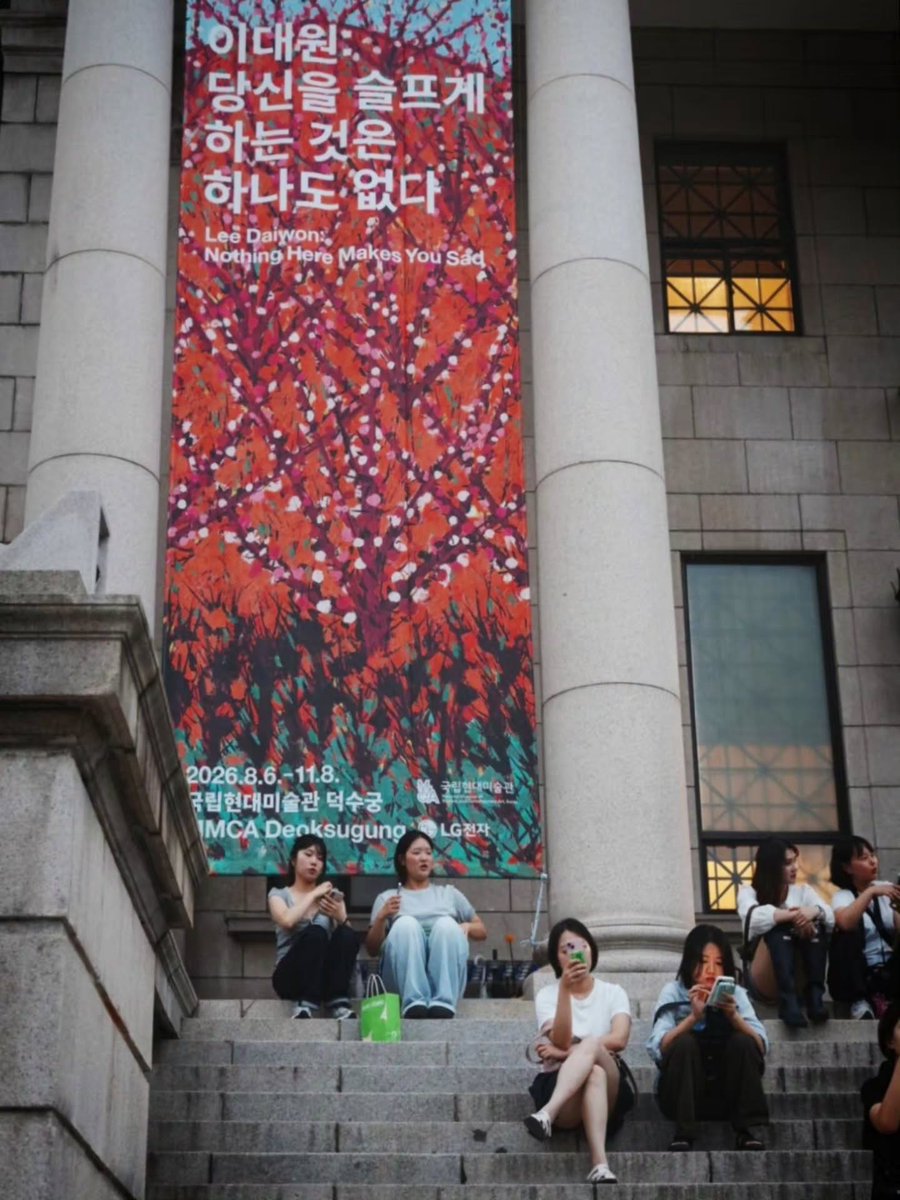 SharanBlenker's tweet photo. On a cloudy day, strolling through an art gallery

《Lee Dae-won: Nothing That Makes You Sad》

Make everyday life feel like a journey, and enjoy travel with the ease of everyday life. https://t.co/eXeqiiMEeA
