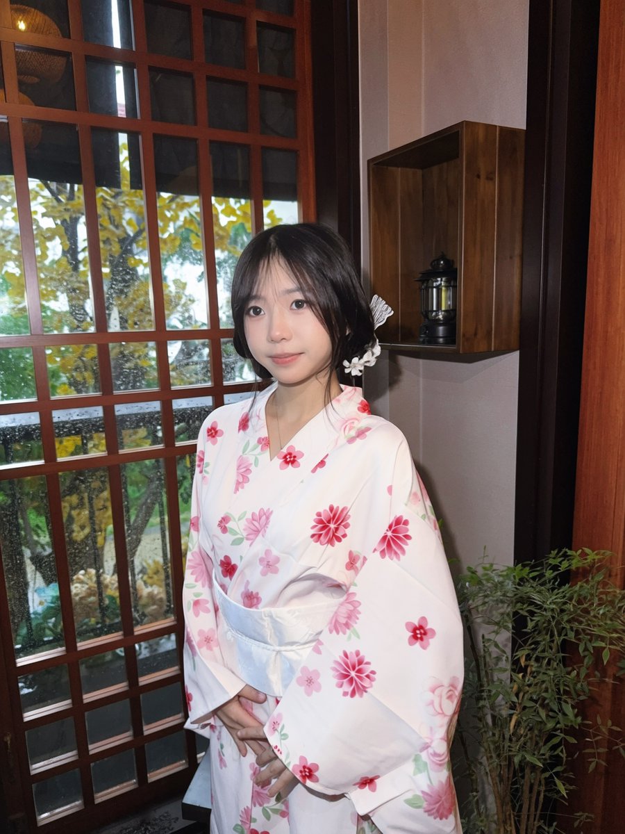 thichlanhich24's tweet photo. moew ⪩. . ⪨ yukata ̊ ༘ ⪨⋆。 ̊ https://t.co/UrFZiP0wJl