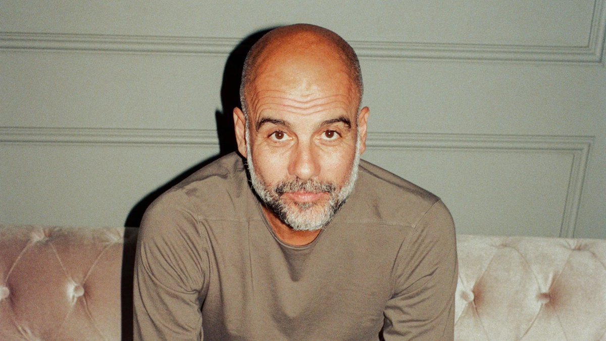 YihiRM's tweet photo. Pep Guardiola dio positivo en nandrolona (sustancia dopante) cuando era jugador de fútbol. 

De entrenador ha estado en el Barça, City y Bayern. En dos de esos clubes (mientras el dirigía) hemos podido ver casos de corrupción. Gravísimos. Diría que los más graves de las respectivas ligas. 

Tenemos el caso 'Negreira' en España donde el vicepresidente de los arbitros recibía dinero del Barça y en el caso del City inflaron contratos para meter de manera ilegal 1000 en sus arcas. Sus etapas futbolisticas fueron increíbles pero ¿tienen el mismo valor que los demás equipos que no hicieron TRAMPAS?

¿Por que Josep Guardiola no es considerado como fraude? Cualquier otro entrenador lo sería. Todo lo que ha disputado (menos su etapa en el Bayern) está MANCHADO.