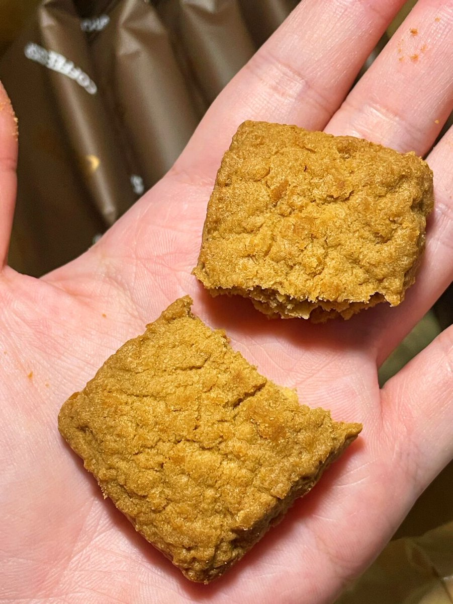 e7773_868's tweet photo. [When you’re craving for a snack, the crispy ones hit different~]， https://t.co/dWxtvoiPa5