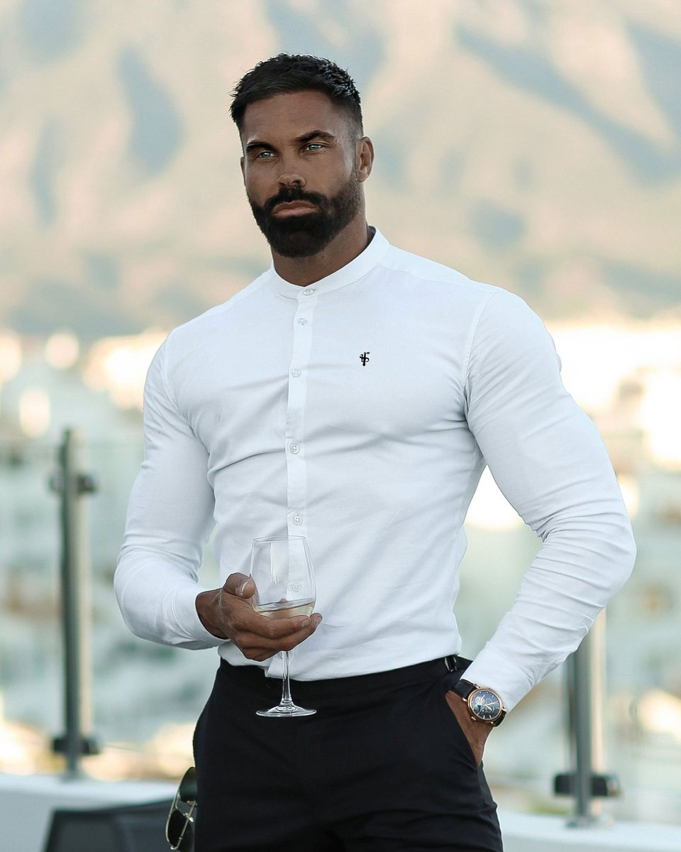 FatherSons_'s tweet photo. We are giving away £100 to spend on any of our items site wide 🔋⚡️

To win, follow @fathersons_ &amp; retweet this post. 

Competition ends SUNDAY (4th October 23:59pm.

→ https://t.co/tXiXUNph2V

#giveaway #win #shirts https://t.co/vFvmUpFbP3