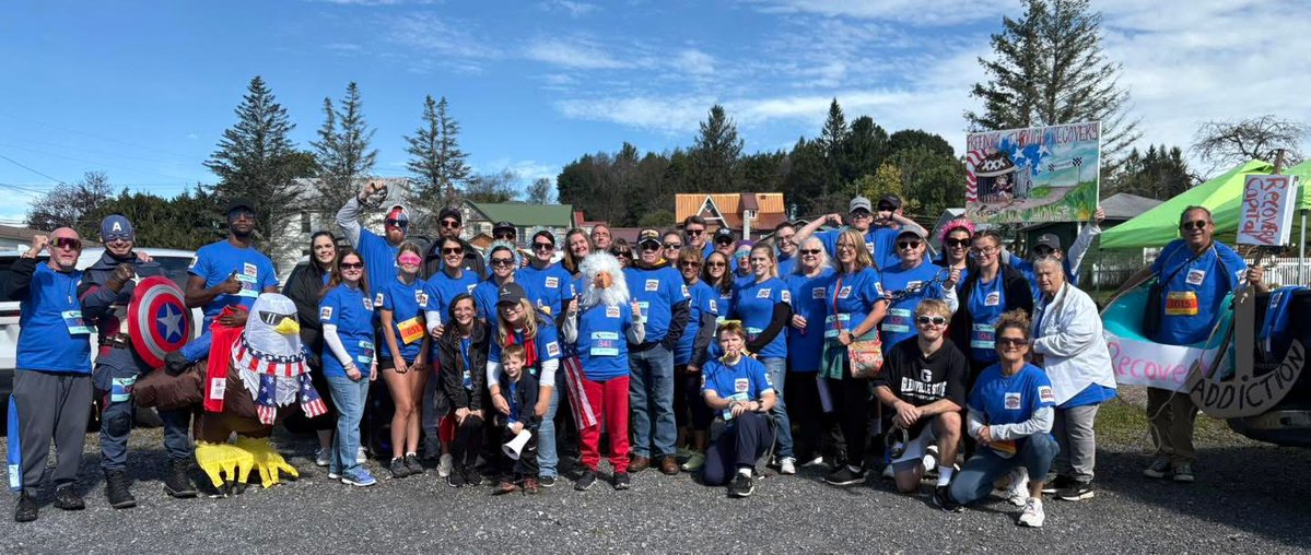 JobsandHopeWV's tweet photo. RUN FOR IT 2026 🏃‍♀️💙

Transition Agent Leah Hall joined the team from One Unique Recovery Sober Homes (OUR House) out of Buckhannon at this past weekend’s Run for It in Davis.

Recovery is possible. Hope Works Here. 💙

#JobsAndHopeWV #HopeWorksHere #RunForIt #Recovery https://t.co/ahWxpjywBa