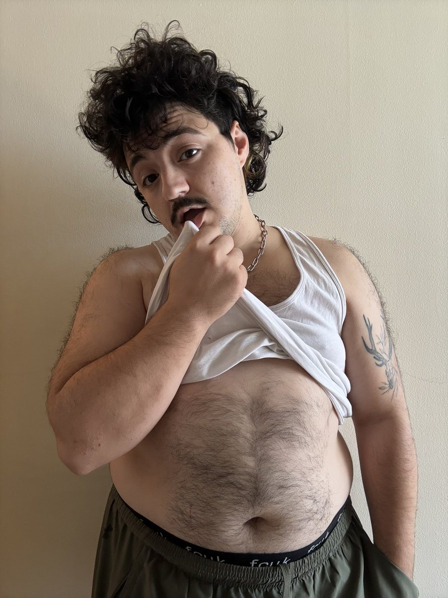 AdamoFTM's tweet photo. Happy tummy Tuesday ;) https://t.co/si1aEM3E1a