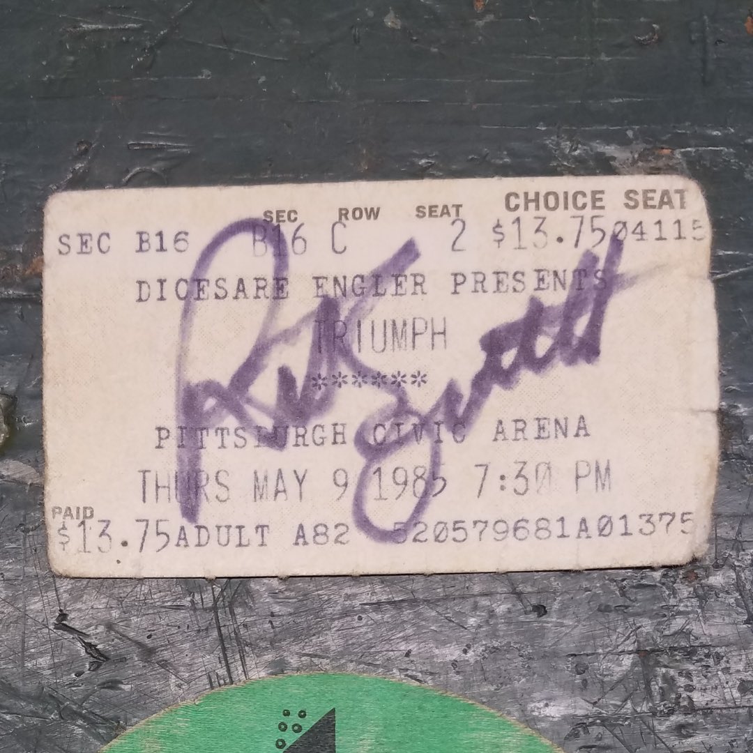 TriumphTheBand's tweet photo. PITTSBURGH, The Rock &amp; Roll Machine RELOADED Tour is coming to rock your city on November 22nd! 🤘 Tickets and VIP packages are available at https://t.co/rRC2jHETQH 🔥 Check out this fan submission from when Triumph played Pittsburgh in 1985: https://t.co/w5s0oLhlHD