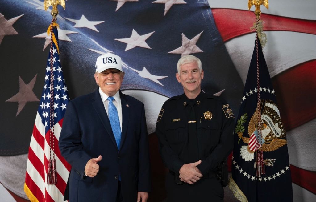 DuPageSheriff's tweet photo. Great Way to End the President’s Cup https://t.co/IoCZ2tKvVB https://t.co/cqT13C5QTS