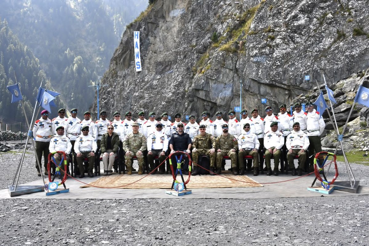 artrac_ia's tweet photo. 𝐇𝐢𝐠𝐡 𝐀𝐥𝐭𝐢𝐭𝐮𝐝𝐞 𝐖𝐚𝐫𝐟𝐚𝐫𝐞 𝐒𝐜𝐡𝐨𝐨𝐥

High Altitude Warfare School 
hosted Defence Attachés from 𝐍𝐞𝐰 𝐙𝐞𝐚𝐥𝐚𝐧𝐝, 𝐂𝐚𝐧𝐚𝐝𝐚 & 𝐏𝐞𝐫𝐮 on 28-29 Sep 2026.

The visiting delegation was briefed on HAWS’ history, operational role and training methodology, followed by a demonstration on Military Rock Craft and an equipment display showcasing contemporary mountain warfare capabilities. Avenues for future cooperation in Mountain & Winter Warfare were also discussed during the visit.

Facebook- https://t.co/PT2LPWSXtl

Instagram- https://t.co/RN1hftBFv6

#HAWS
#ARTRAC
#IndianArmy

@adgpi