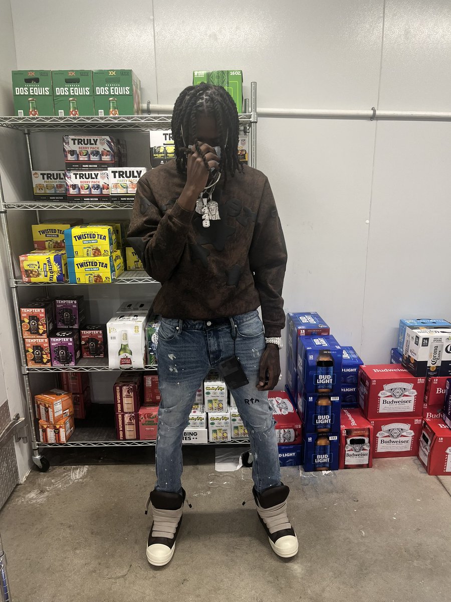 whoisgr4ndson's tweet photo. H4️⃣D to Me🧹🩸(09/28) https://t.co/WGsGDDQYcB
