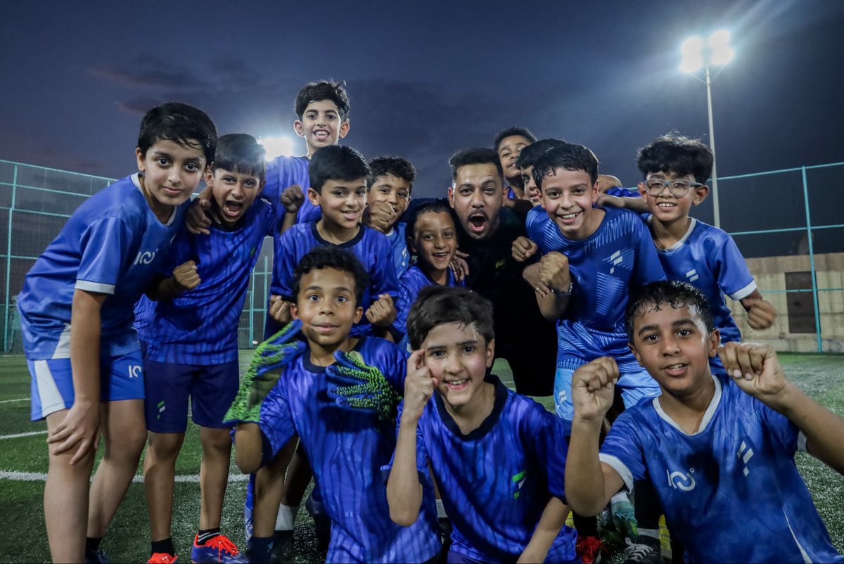 fatehacad's tweet photo. #فرحة الفريق الفائز بالتدريبات اليوم 👏🏻💙 https://t.co/JZgfIj4YpD