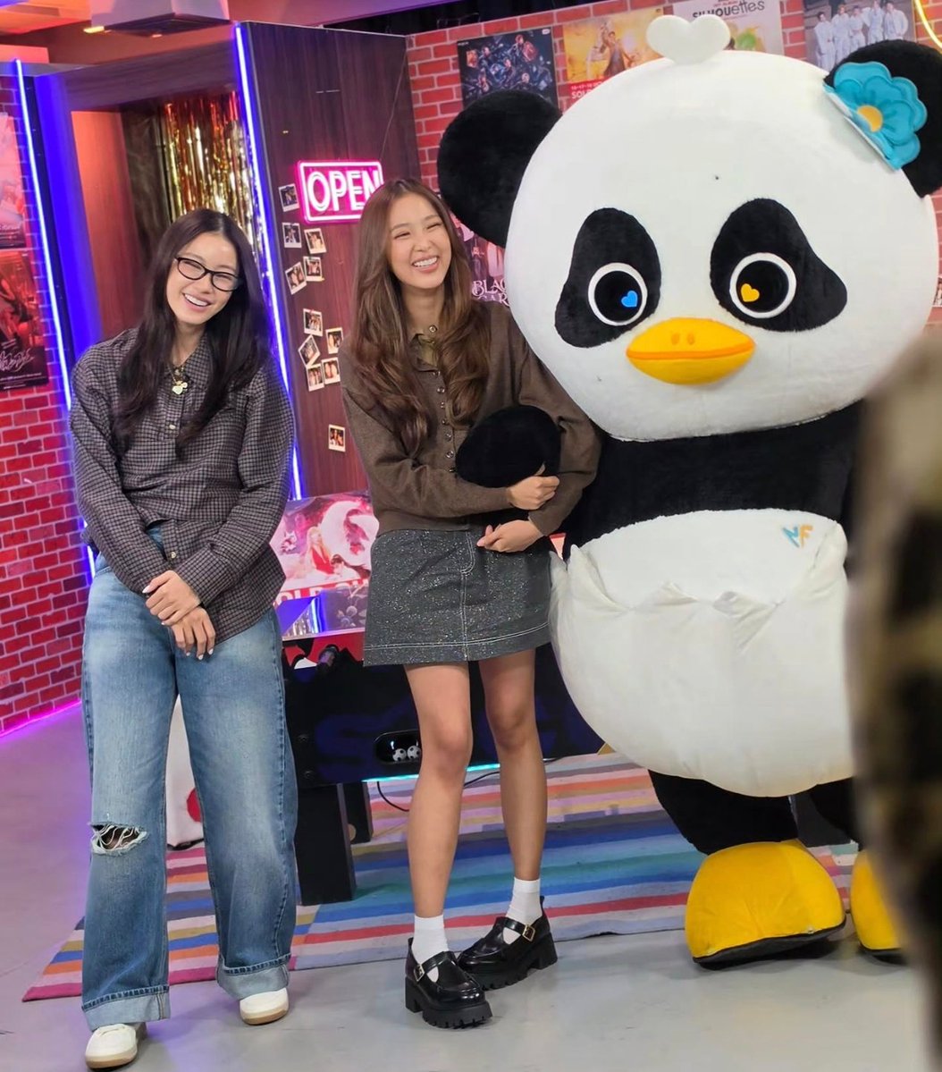 namtanfilm_zip's tweet photo. https://t.co/Tjv5UHMFHD