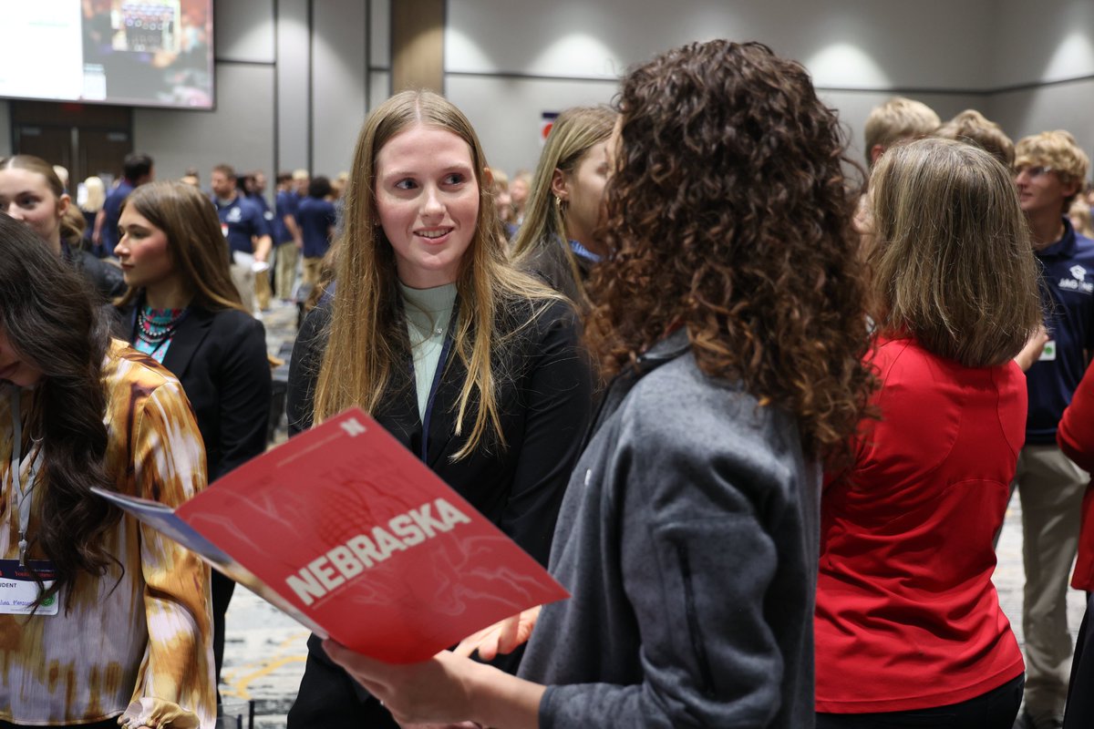 DevelopNebraska's tweet photo. Thrilled to welcome 500 students to Kearney for the Governor’s Youth Summit! In its 2nd year, the event has doubled in size!

The Youth Summit provides high school students and recent grads with privileged access to internships, scholarships, and other career opportunities. https://t.co/vODykwdGve