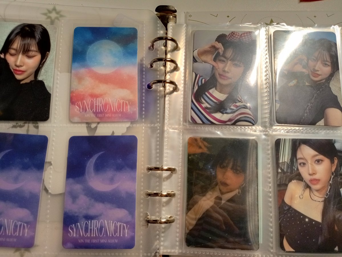 LatiKura_Esha's tweet photo. Help me choose 2 sha cards that I will take with me to the concert :(. HER cards are all so beautiful.... #Esha #XIN https://t.co/5QjMGmsaRN