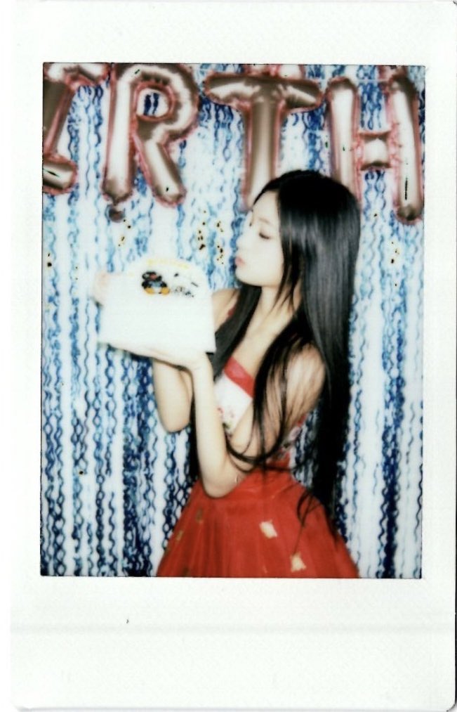kokookt's tweet photo. 써머 공주님, 행복하고 건강하세요~~~많이 사랑 가득 받아라❤️❤️❤️❤️❤️

 #오드유스 #써머 #ODDYOUTH #SUMMER https://t.co/FAZbspApgJ