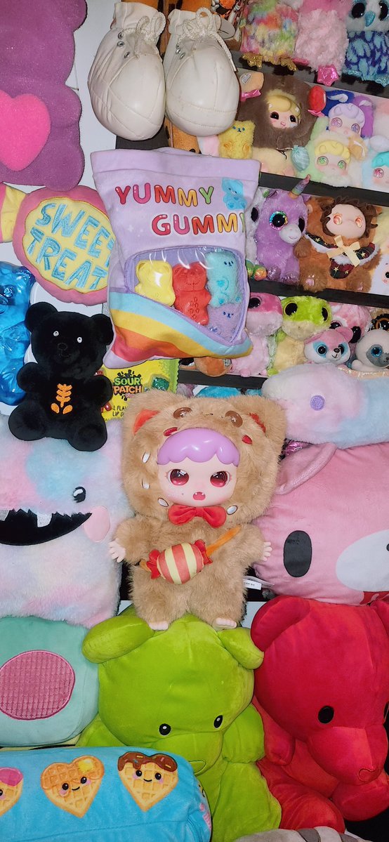 Miichel701's tweet photo. #joymiya #dimoo #plushkeychain #kawaii #blindboxes #doll #dolls #figure #figures #lifestyle #kidcore #kidwave #collectibles #collector #aesthetic #collection #toycollector #toycore #toywave #toys #toy #blindbox #figures #toycollection #joymiya400 #myroom #trendingtoys #viraltoys https://t.co/kAyZcNjQJx