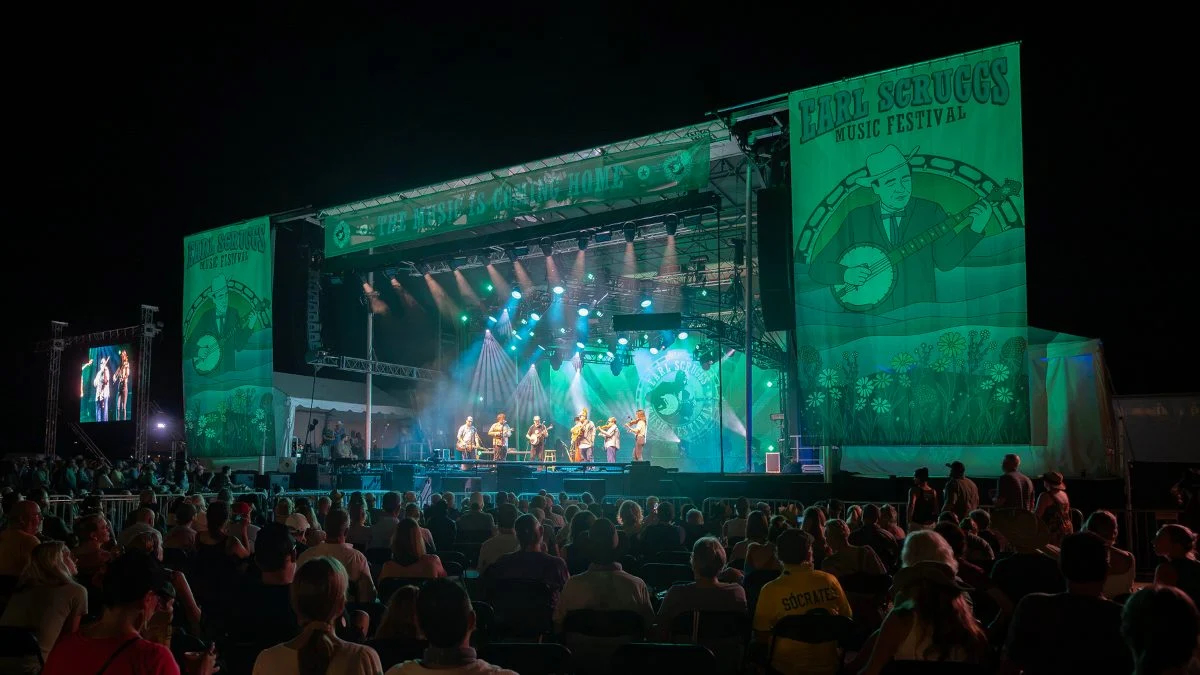 ArtofImpactco's tweet photo. What a way to wrap summer festival season 🪕🪕

AOI debuted Spirits of Bluegrass for nearly 20K fans — NC whiskey history, tastings, cocktails, live music, fireside chats + more 🥃

3 festivals. 3 unforgettable experiences.

From vision to venue, this is what we love to do ❤️ https://t.co/Q4WsdhfbGU