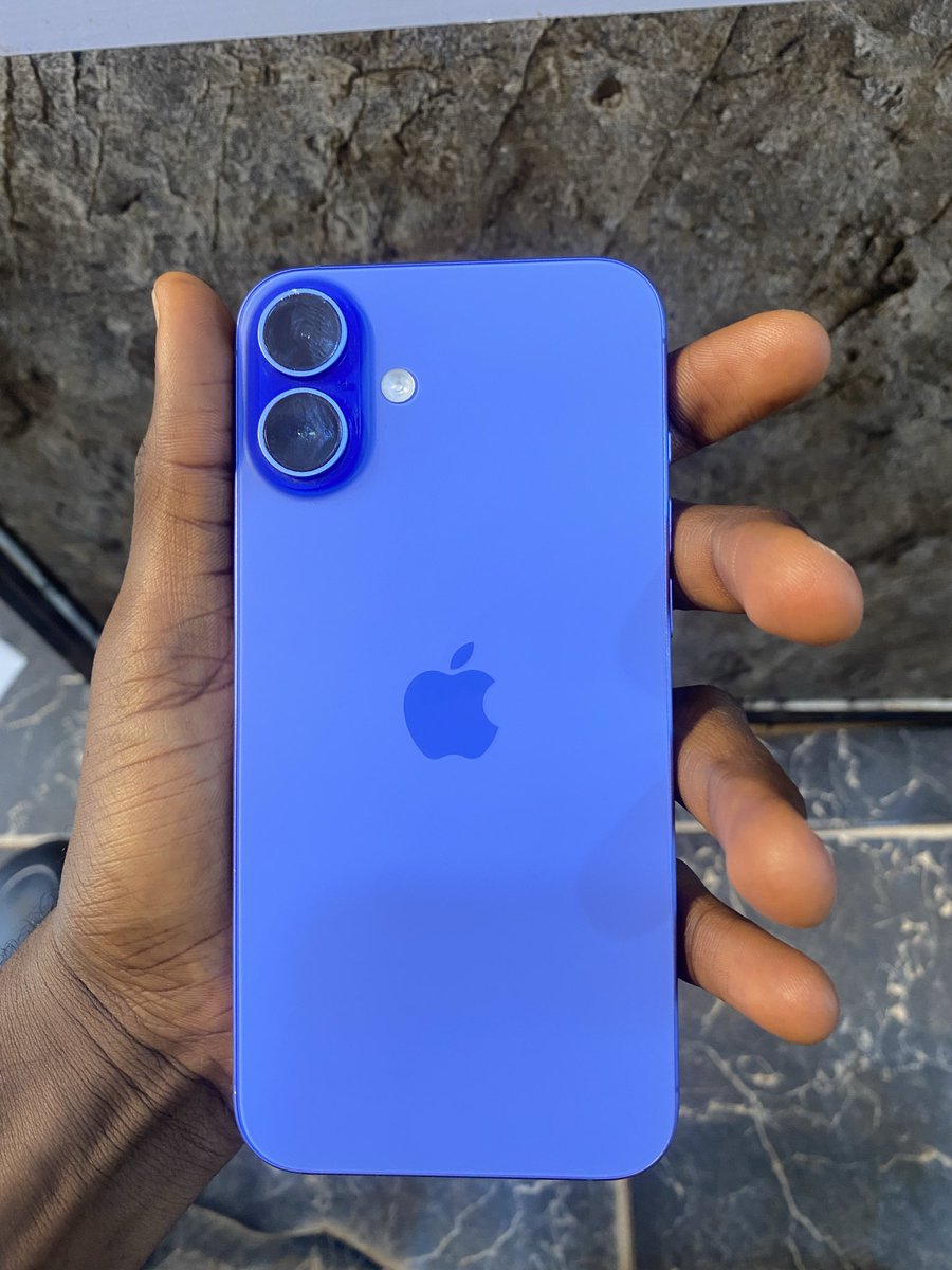 DivineMan1z's tweet photo. I Want to sell This 16Plus 512GB For 870k

Interested Buyers Only Please. https://t.co/7TDZUDabTD