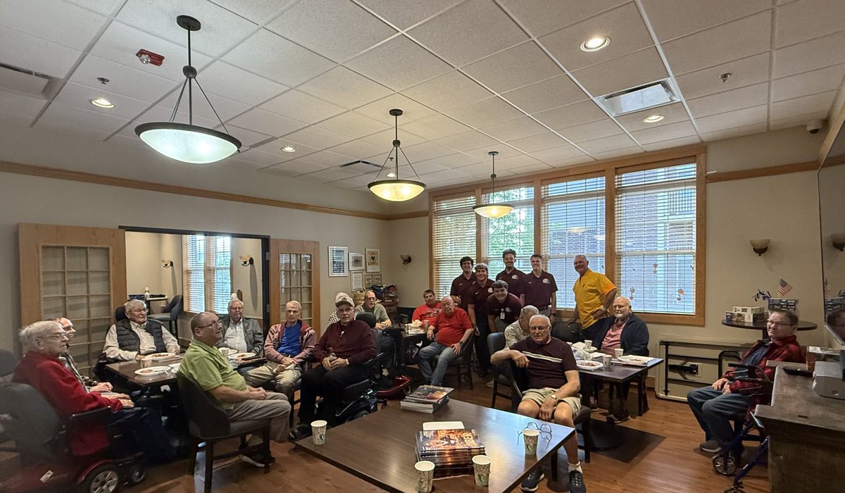 CoachTerryHoran's tweet photo. Great morning with four of our six Cobber Football captains. We had the privilege of sharing our stories, our program, and what Cobber Football means to us with a wonderful group of men at Sheyenne Crossings in West Fargo. #giveback #togetherwewill https://t.co/q7BcKZrXvb