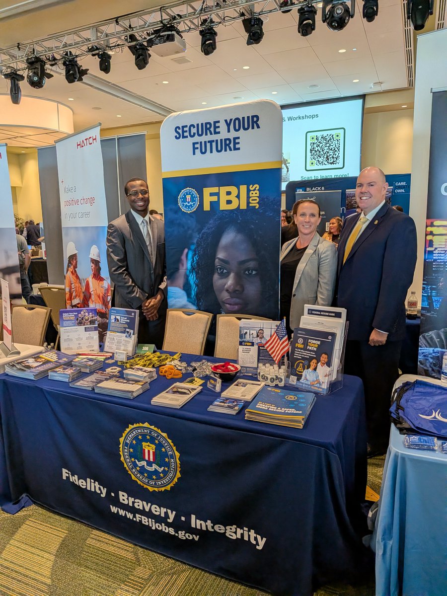 FBITampa's tweet photo. We appreciate the invitation from University of South Florida to participate in the Engineering, AI &amp; Tech Career Fair going on now at the Marshall Student Center Ballroom, 2nd Floor. Stop by our table and learn how your skills can help secure your future with the #FBI. #FBIJobs https://t.co/eJBpPoxqA4
