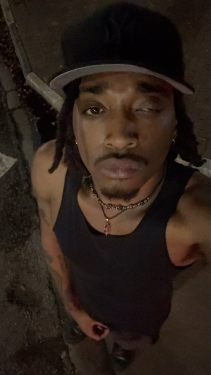 truebattlestar's tweet photo. i’m still alive https://t.co/X4iCyqccp8