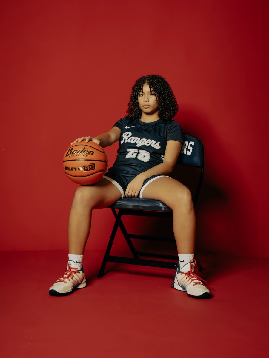 JaylaWhitehurst's tweet photo. The beginning….. season 1

@SV_LadyRangers @SW_Select3SSB 

#girlsbasketball #2030pointguard #basketball #womensports https://t.co/xwJNbh05PZ