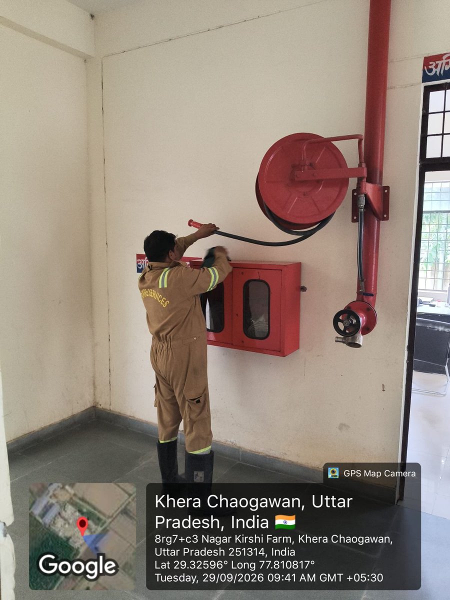 muzaffarnagfire's tweet photo. आज दिनांक 29.09.2026 दिन मंगलवार को ADG महोदया, UPF&amp;ES के आदेशानुसार एवं CFO  मुजफ्फरनगर महोदय के निर्देशन में फायर स्टेशन मुजफ्फरनगर पर साप्ताहिक फायर ड्रिल कराई गई व फायर/रेस्क्यू उपकरणों के रख-रखाव एवं संचालन का अभ्यास कराया गया। https://t.co/Ks300hHPp6