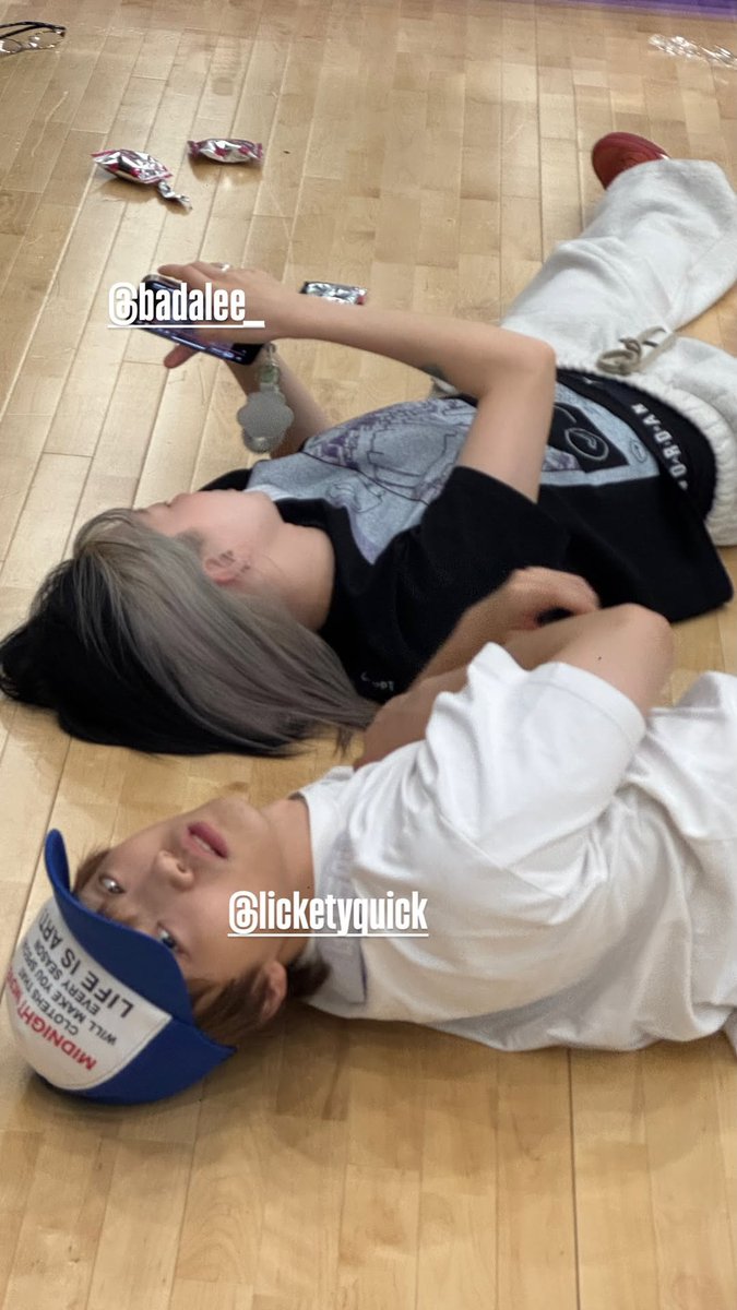 kizaki_badaa's tweet photo. Bada Lee _simeez story update 260930
#바다 #bada #badalee #minjun https://t.co/n0Arc1MI0n