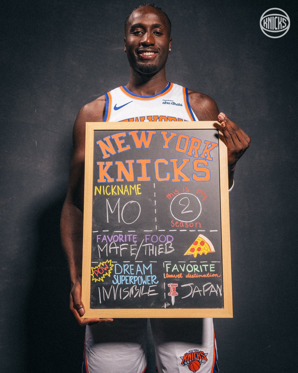 nyknicks's tweet photo. what do we think of these foods? 🤔 https://t.co/WP5gKhe593
