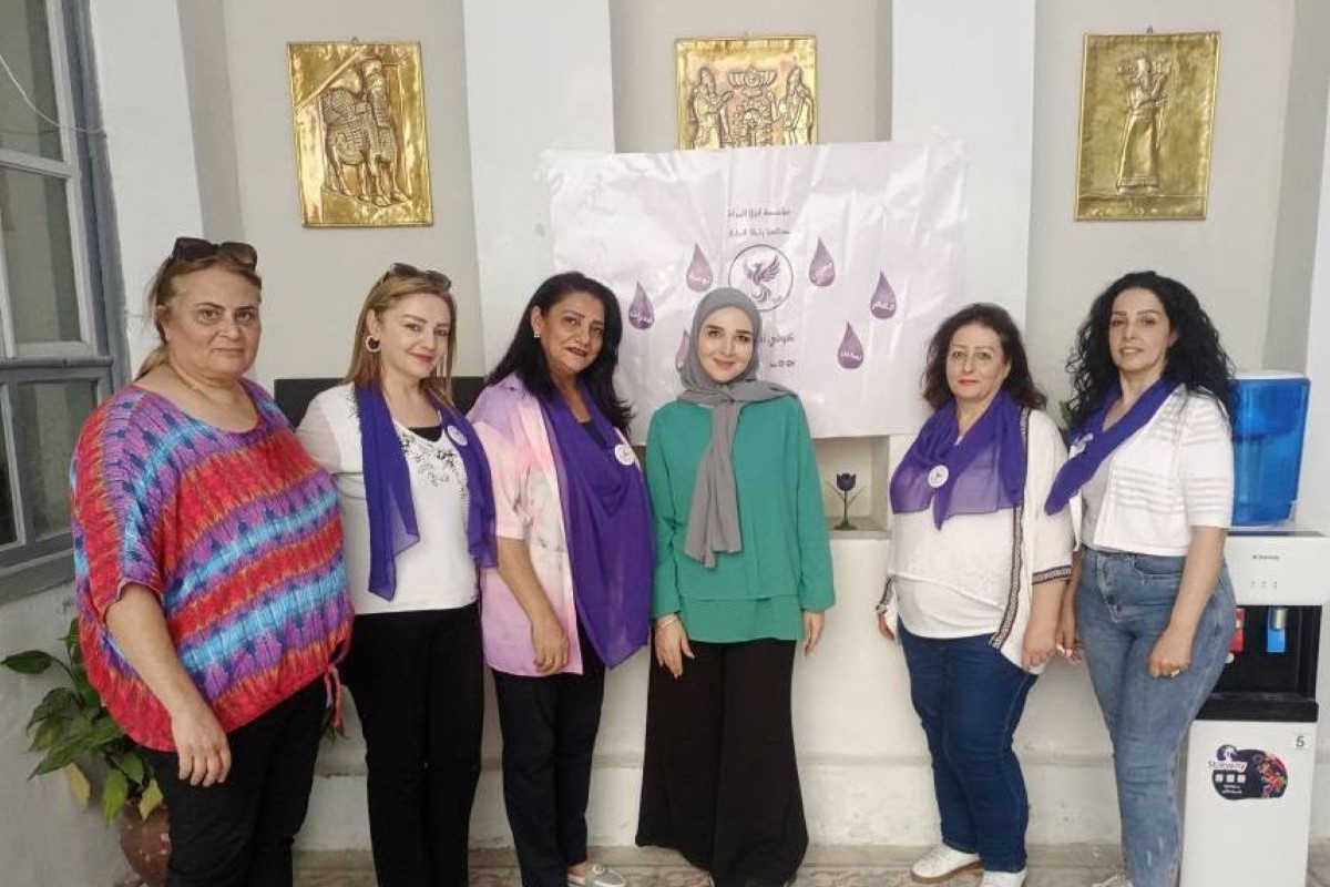 SyriacPress's tweet photo. Izla Women’s Foundation holds lecture on women’s mental health in Daramsuq
#IzlaWomensFoundation #WomenInSyria #MentalHealth #SyrianWomen #WomensHealth #Damascus #Daramsuq #Syria #WomenEmpowerment
https://t.co/NdBuFXZ15E https://t.co/WGWN1mjQfm