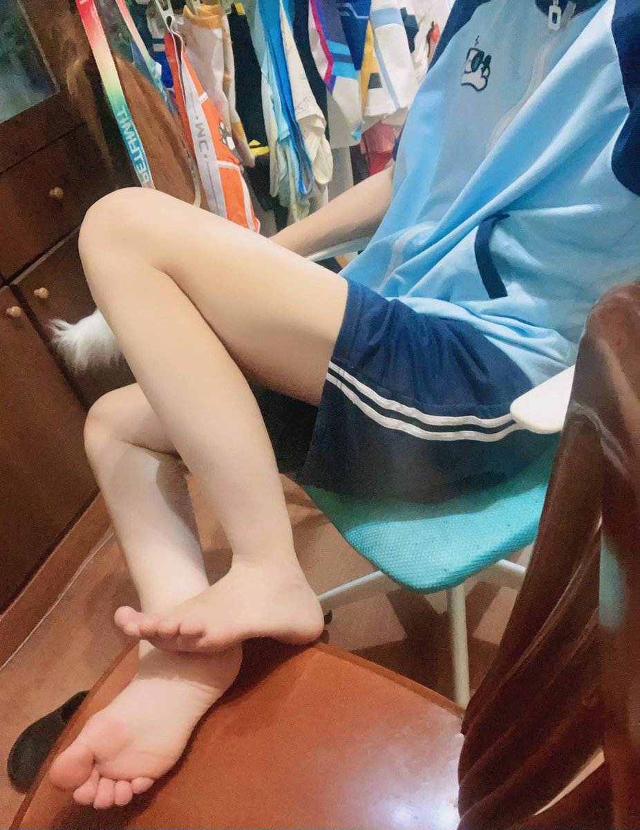 RimoOvO's tweet photo. 今天也好热...... https://t.co/TcPYh48QDr