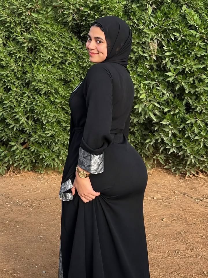 emanem40's tweet photo. رجعت تاني ليكم ❤️❤️ https://t.co/MULZwMvjmY