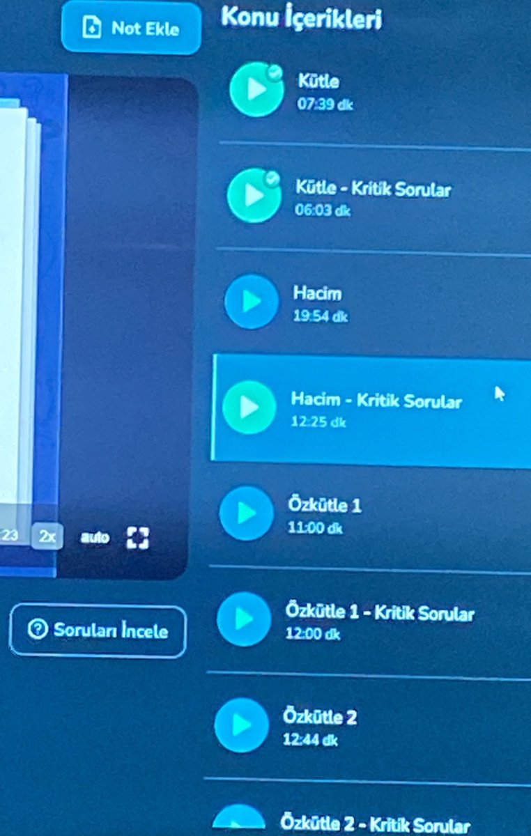 ebrwhitesand's tweet photo. seni öğrenmek zorunda olmak kalbimde bir hançer https://t.co/g7ob466geU