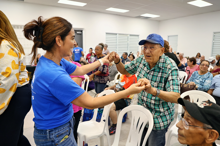 _GuideWell's tweet photo. Loneliness is a public health crisis. 💙  

In 2025, Fundación Triple-S invested $325K in grants and commissioned a study to address social isolation in Puerto Rico.  

See how they're building connections in our annual Impact Report: https://t.co/VIo52hG1DX #GuideWellImpact https://t.co/LSBpIhZwDL
