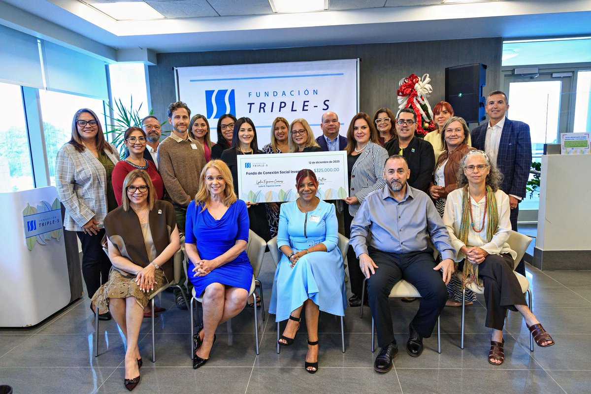 _GuideWell's tweet photo. Loneliness is a public health crisis. 💙  

In 2025, Fundación Triple-S invested $325K in grants and commissioned a study to address social isolation in Puerto Rico.  

See how they're building connections in our annual Impact Report: https://t.co/VIo52hG1DX #GuideWellImpact https://t.co/LSBpIhZwDL