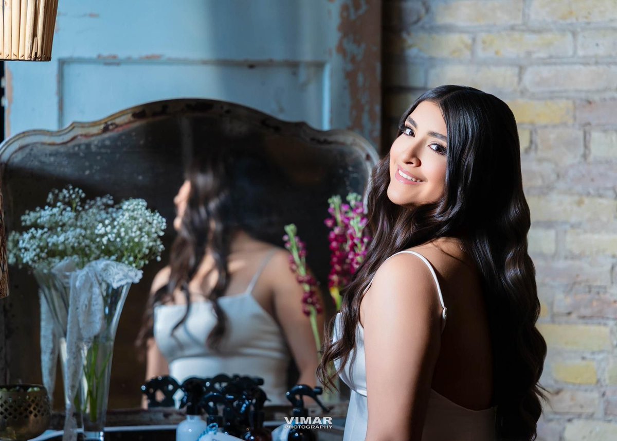 IPrettyYou's tweet photo. Las fotografías que acompañaron la invitación de los XV de Valentina Zoé, reunidas para conservar cada detalle de su celebración. ✨ 

📍#Brownsville, Texas. EEUU
+ info #iprettyyou.com

#InvitacionesVirtuales #Sweet15 #InvitaConEstilo https://t.co/G5JyLO3aNw