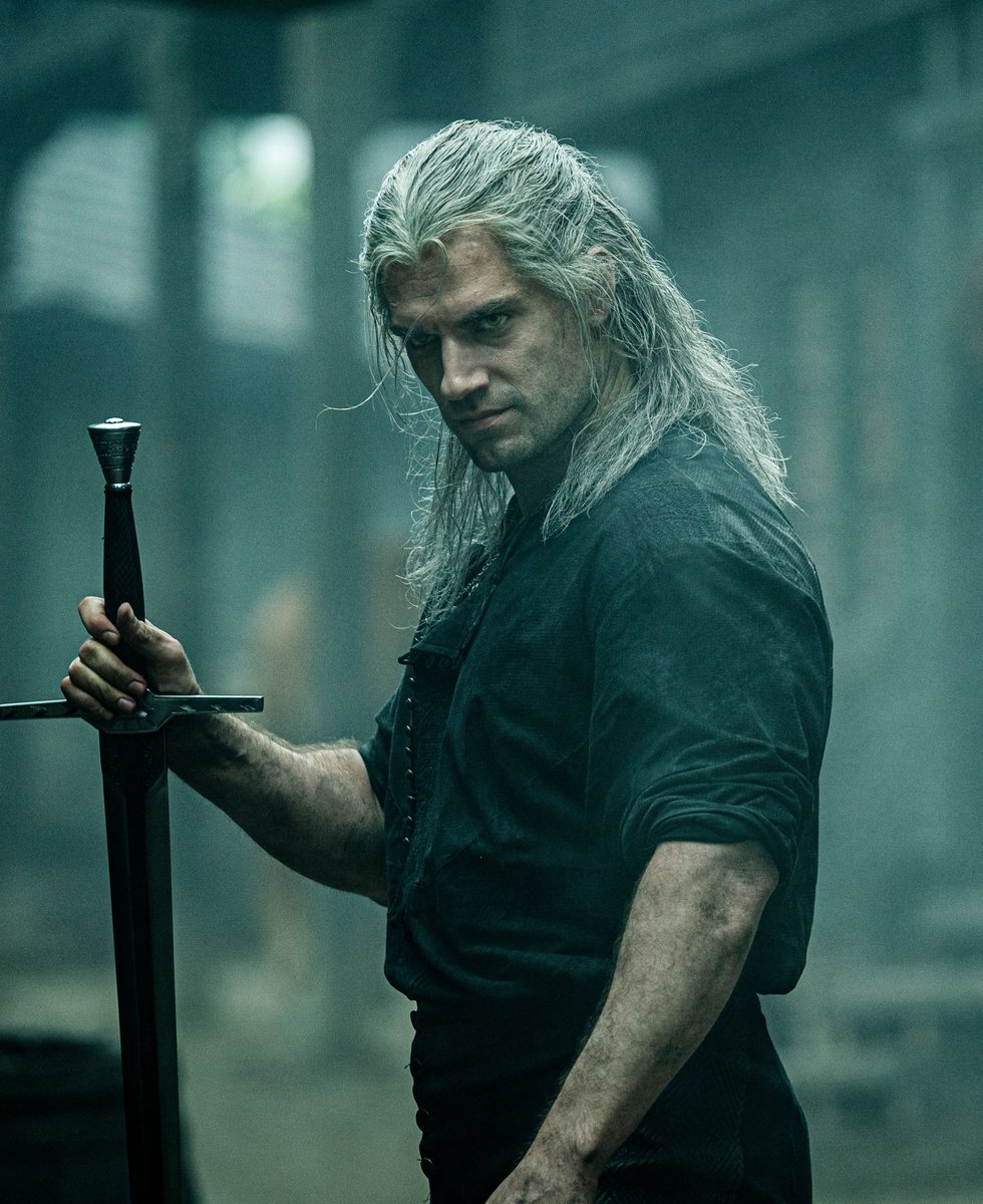 DiscussingFake_'s tweet photo. 🔥HENRY CAVILL Is officially set to play AEGON I TARGARYEN in the upcoming ‘AEGON’S CONQUEST’ film.
.
The movie is scheduled to hit theaters on June 1, 2029.
.
Owen Harris (‘A Knight of the Seven Kingdoms’) will direct, with Beau Willimon (‘Andor’) writing the screenplay https://t.co/FIZzMqLKfJ