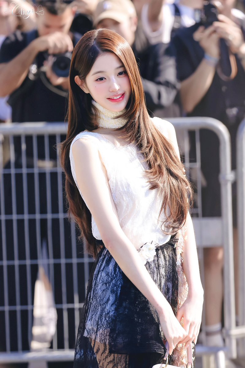 Oliuyi_0831's tweet photo. 260929☀️

 #아이브 #IVE #장원영 #JANGWONYOUNG #원영 #WONYOUNG #ウォニョン
#WonyoungxDiorSS27
#DiorSS27 @Dior https://t.co/29J0P86bdL
