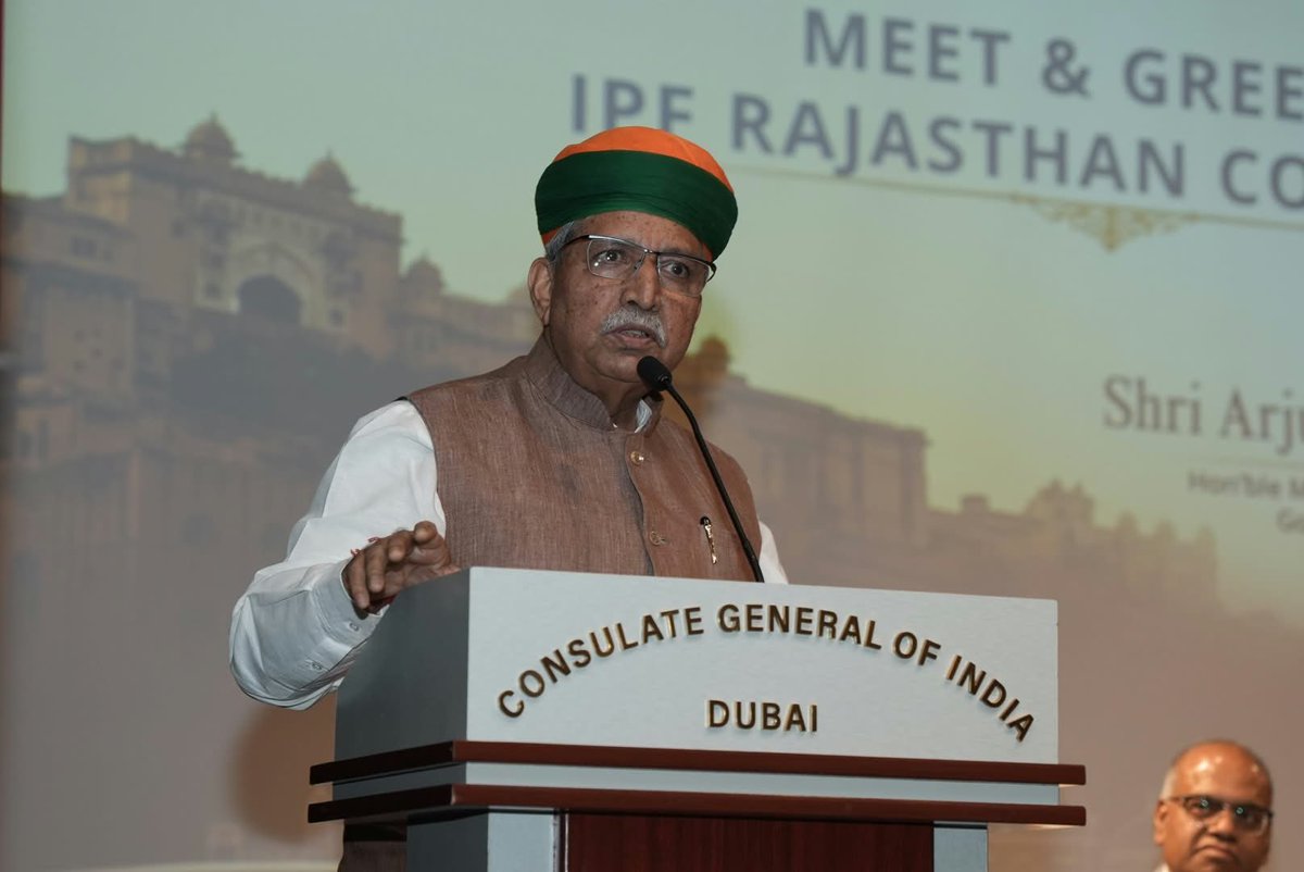 cgidubai's tweet photo. Shri Arjun Ram Meghwal, MoS (IC) for Law & Justice addressed a community event, organised by @cgidubai in collaboration with @IPF_uae, during his visit to Dubai.

During his interaction, Honourable Minister expressed gratitude for the contribution of the diaspora in strengthening 🇮🇳🇦🇪 ties. Discussions were also held on enhancing community engagement and welfare of the Indian diaspora.