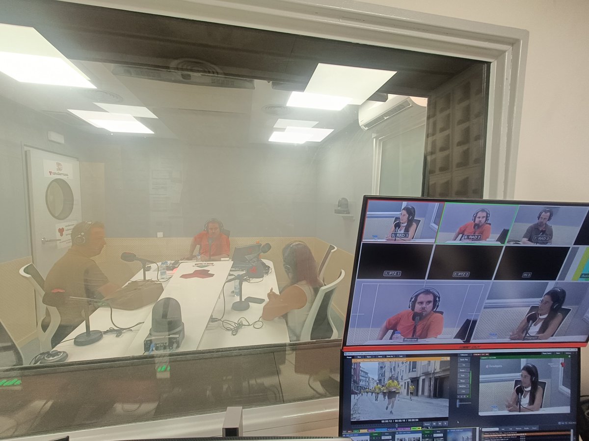 MarcMolineC's tweet photo. Avui l'@Areadejoctrs amb la @MitjaTerrassa per explicar tota la informació sobre la 12a cursa de les dones Fanny Sallés, aquest proper diumenge 4 d'octubre https://t.co/HsYqrDGqXI