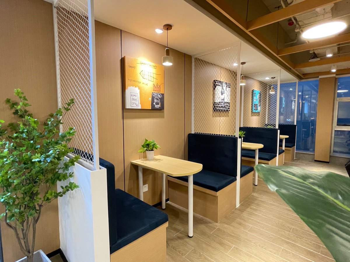 donal78537's tweet photo. [This is the 第雇锥少 corner of our workspace, a quiet spot for focusing!]， https://t.co/KMHgZLqsy7