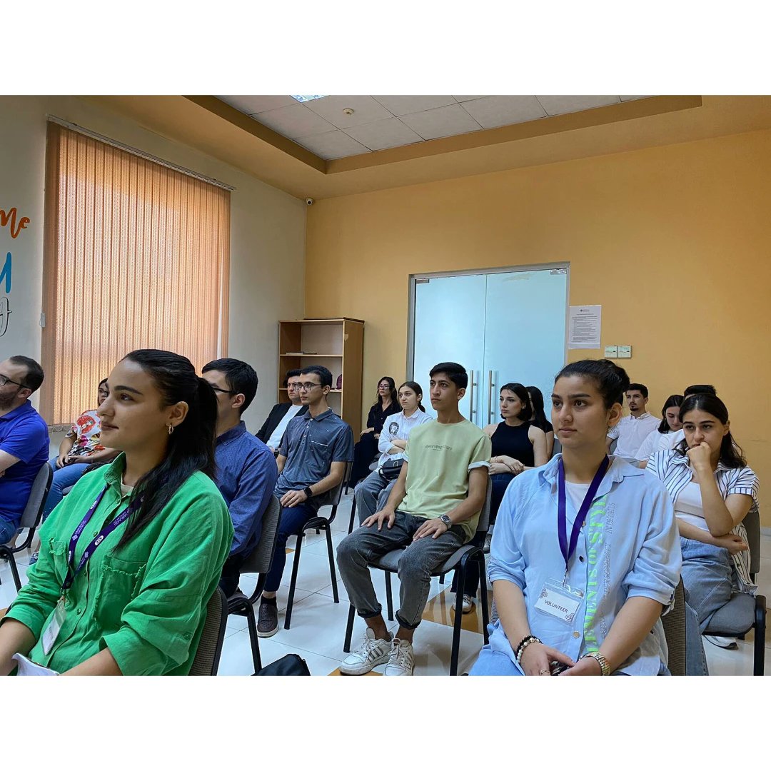 ShawnaHuskbj's tweet photo. AYAFE Youth Organization and Sabunchu Youth House jointly organized a Business Ethics training led by Ministry of Youth and Sports employee Narmin Ahmadova. Participants discussed the role and importance of business ethics in our lives. https://t.co/v4ydIU3og5