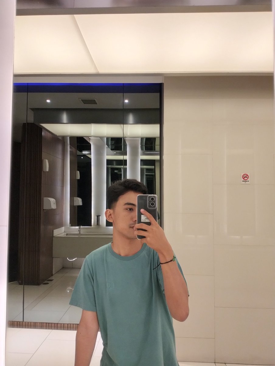 kiky2235336's tweet photo. when ya dapeT setia
#MLM #gaysurakarta #gaysolo https://t.co/T0p6WXxc7y