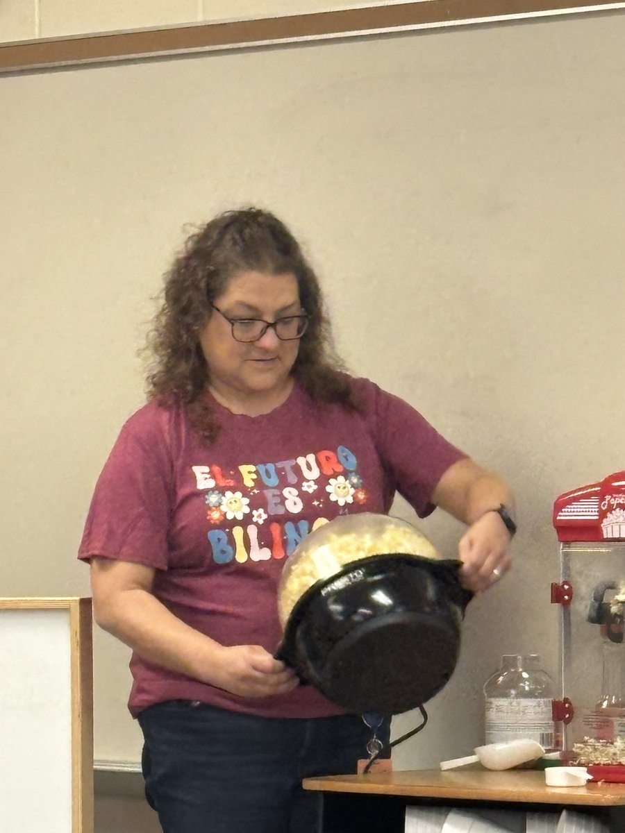 ReadandWriteBFF's tweet photo. Learning about our senses in SPARK today. @HumbleISD_PREK @HumbleISD An Humble ISD Family Participation Program https://t.co/CDflt7MHVa