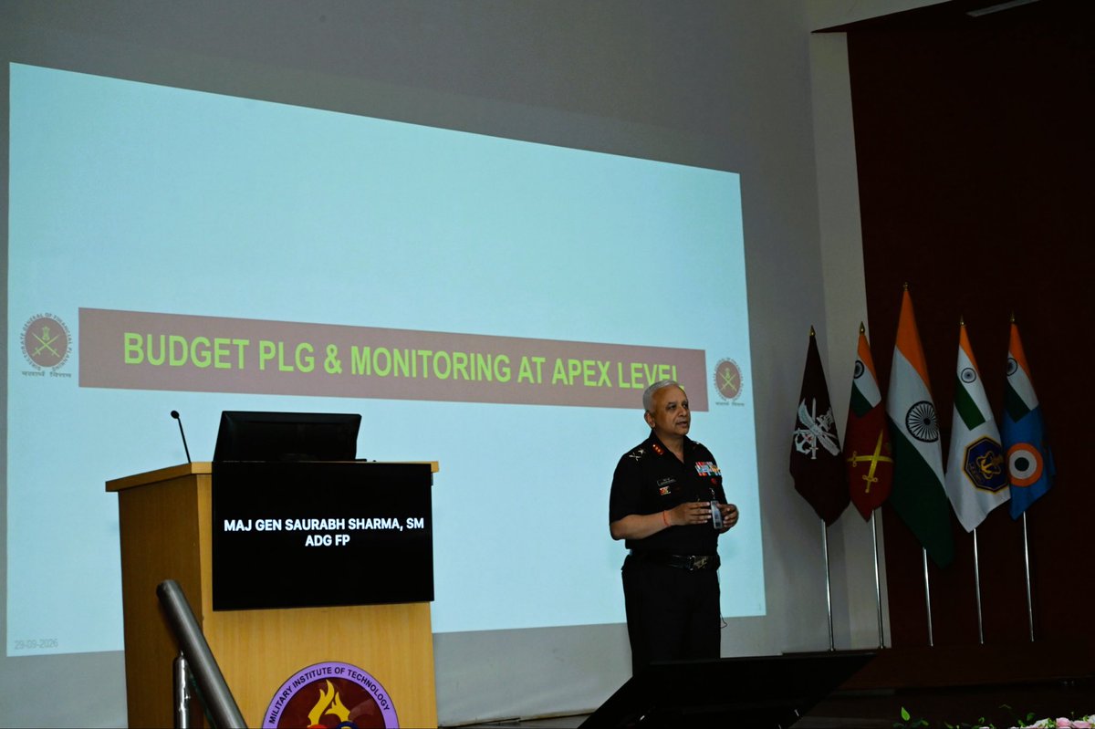 HQ_IDS_India's tweet photo. Maj Gen Saurabh Sharma, ADG FP, addressed student officers of #DSTSC09 at #MILIT on “Budget Planning & Monitoring at Apex Level”.

The session provided comprehensive insights into budgetary estimates, resource projections, monitoring mechanisms and allocation of resources to lower formations.

His extensive expertise and practical insights enriched the learning experience, highlighting the importance of financial prudence, resource optimisation and effective budget management in enabling operational readiness.

#ProfessionalMilitaryEducation

@DefenceMinIndia 
@SethSanjayMP 
@SpokespersonMoD 
@MIB_India