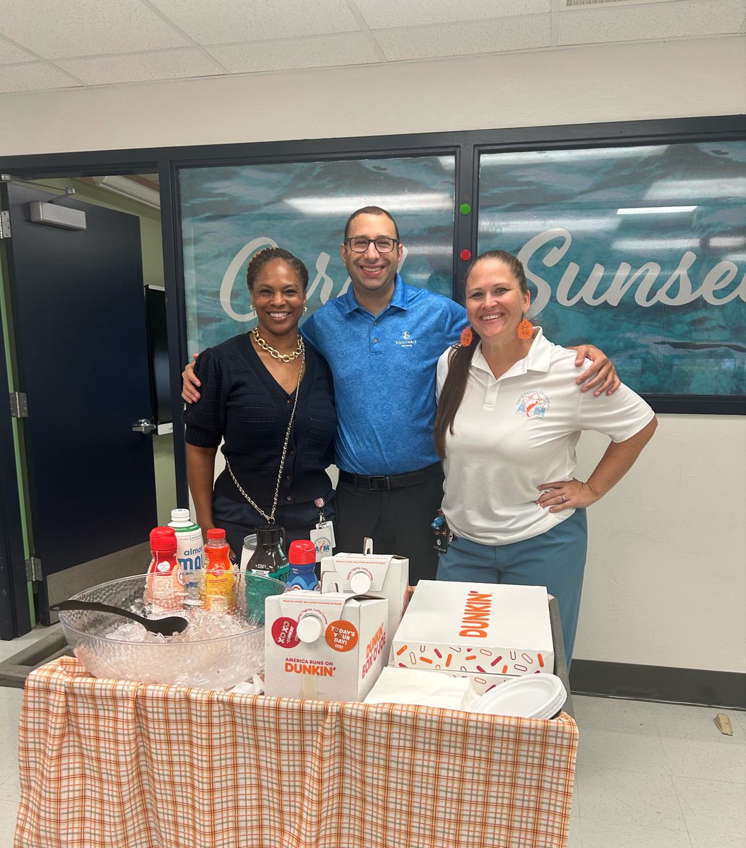 CoralSunsetAP's tweet photo. Coffee Cart for National Coffee Day @sunset_coral, courtesy of our business partner Michael Sprung at @equitible! @GarvinShaw @pbcsd #partnerships #coffeeanddonuts #equitible https://t.co/kMXR8lec4O