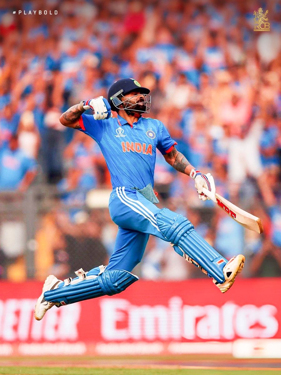 RCBTweets's tweet photo. 2️⃣7️⃣,0️⃣0️⃣0️⃣ 𝙍𝙀𝘼𝙎𝙊𝙉𝙎 𝙒𝙃𝙔 𝙃𝙀'𝙎 𝙏𝙃𝙀 𝙂𝙊𝘼𝙏. 🐐🇮🇳

2️⃣ years ago, 𝗩𝗶𝗿𝗮𝘁 𝗞𝗼𝗵𝗹𝗶 got to 27,000 international runs - quicker than anyone who's ever picked up a bat. 😮‍💨🔥

#PlayBold #ನಮ್ಮRCB https://t.co/xwdAKciO9m