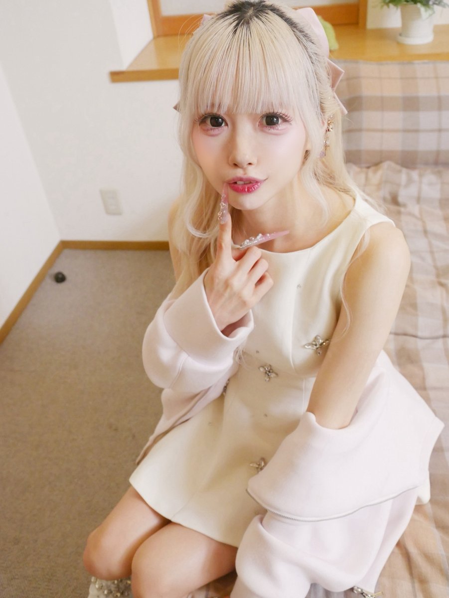 nisteitoku's tweet photo. モデル:#藍川さゆ.👼🎀さん
2026/6/27(土) グラヴィティ撮影会・藍川さゆ. 7部 @ studio mon 下北沢スタジオ
#アイドル #かわいい #stylish #私服 #セットアップ #Darich㌠ #アウター #snidel㌠ #デカリボン #ROJITA㌠ #ポートレート #撮影会 #個撮 #ベッドで🛏️ #シリーズラスト
#掲載許可確認済み #無断転載禁止