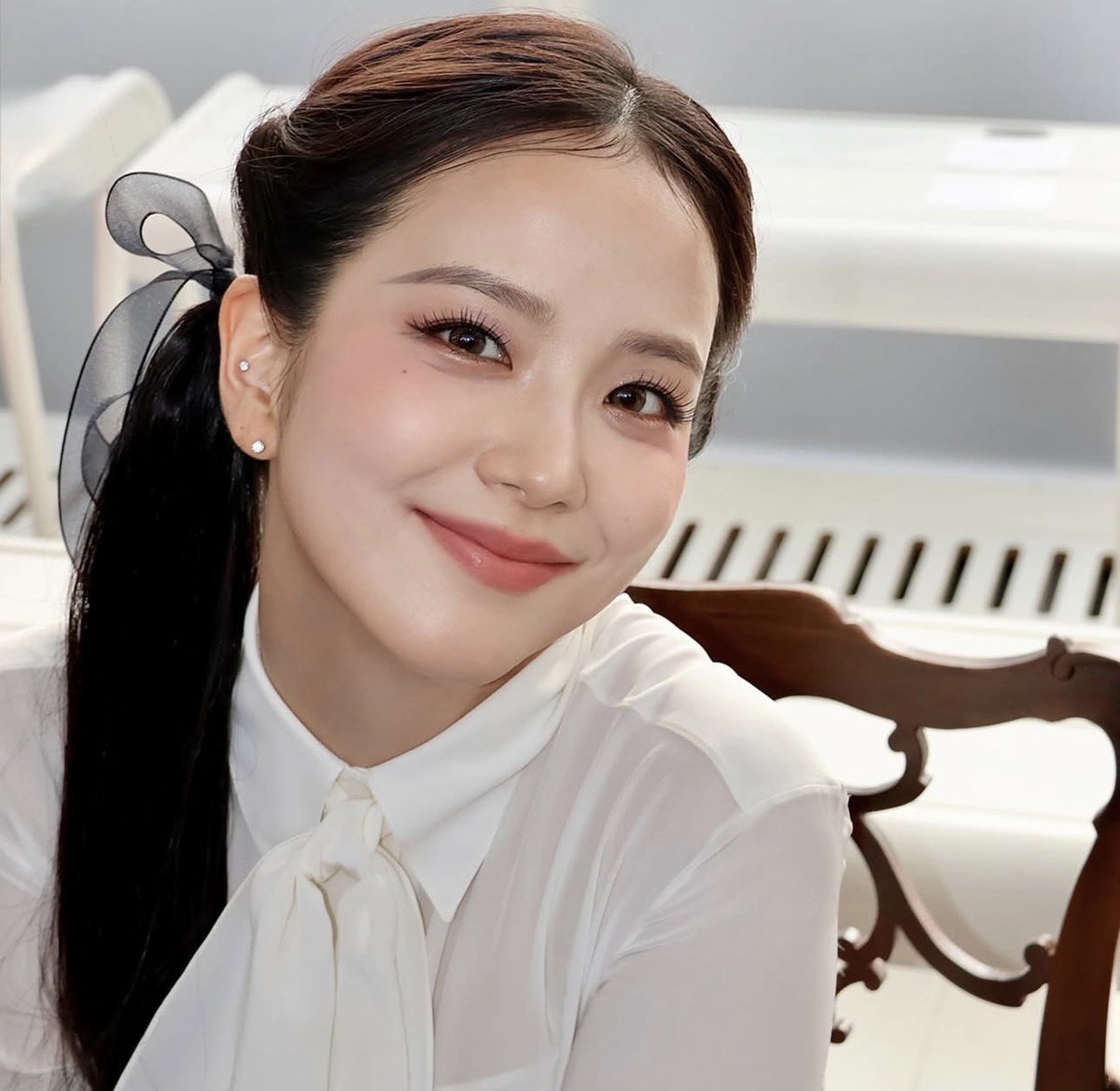 NEWSJISOO's tweet photo. 🥹🥹🥹 https://t.co/KJN95IDZg6
