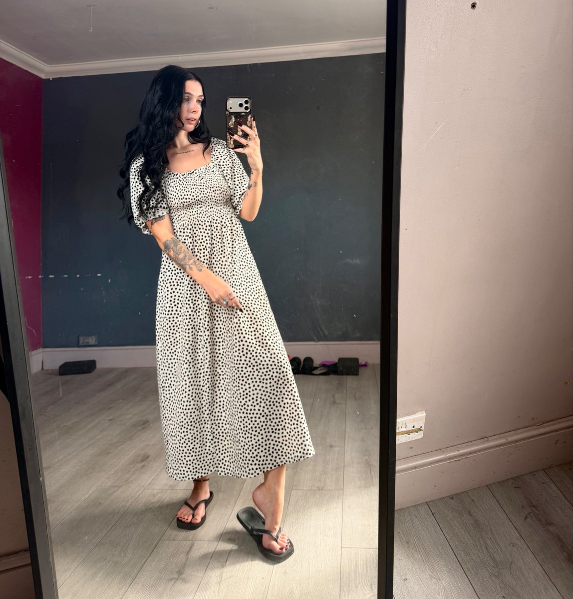 Goddessmayaa1's tweet photo. Maxi dress with flip flops ✨🩴🩴🩴 https://t.co/PbB4XCktOA