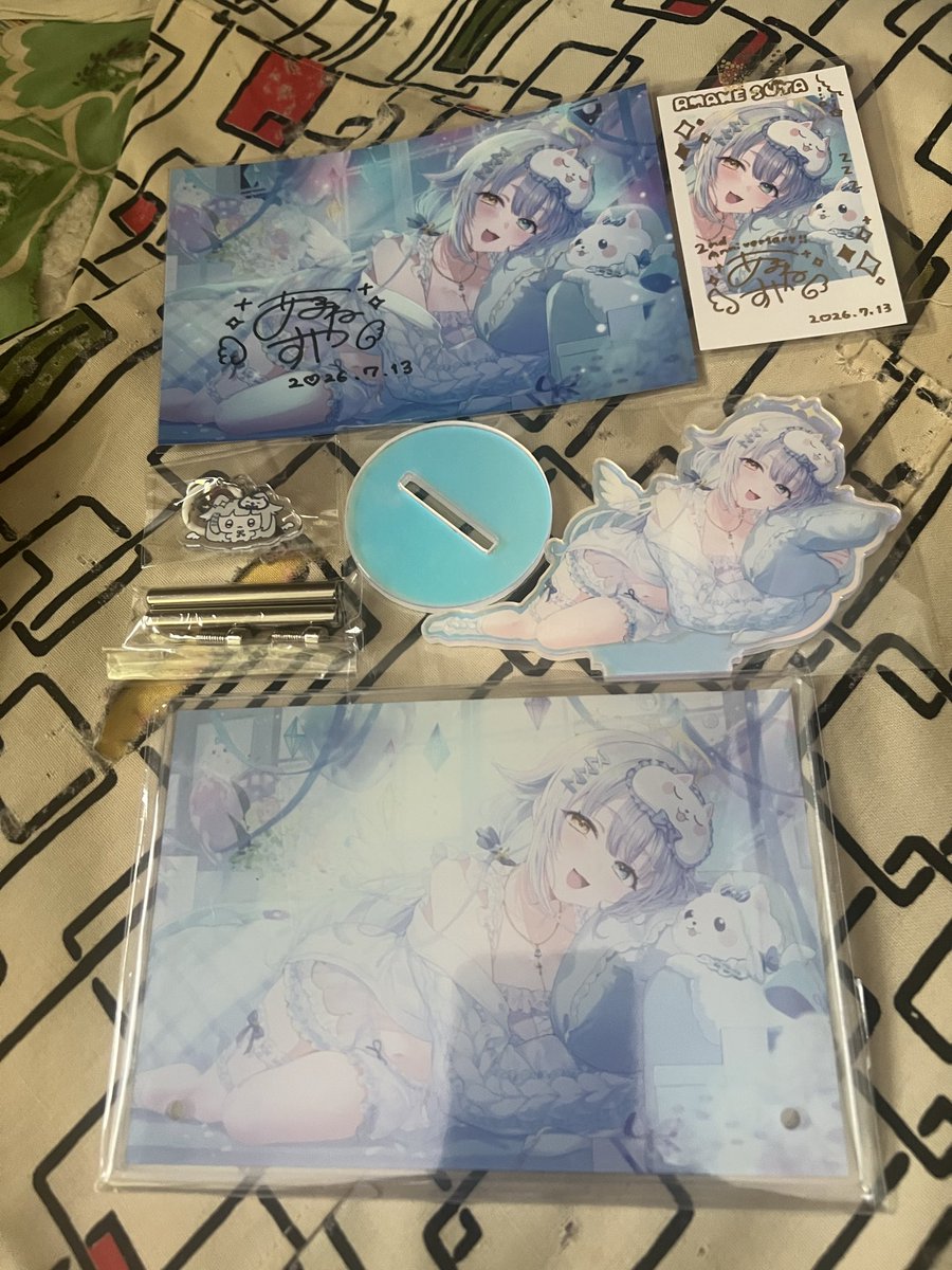 CUd9go's tweet photo. すやさん
グッズ届きました
ありがとうございます
#あまねすや https://t.co/HFlcoUSvI2