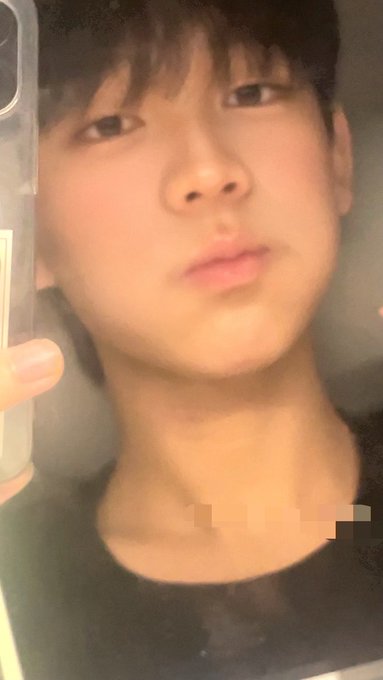 knoxkwon's tweet photo. 친해질사람 뎀줘
#ㄱㅊㅅ #게이 #게친소 https://t.co/wmbiMpTMWp
