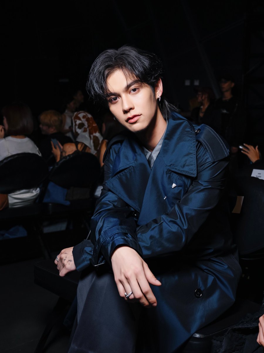 pmxvc_'s tweet photo. IG : allbright.official
[https://t.co/XlparPx9qg]

ลุคนี้หล่อมาก ทรงผมเอยใด เมคอัพ ชุดBurberry เครื่องประดับ Cartier

BRIGHT X TAIPEI FW 
#TaipeiFashionWeekxBright
#TPEFWSS26xBRIGHT
#TPEFW
#bbrightvc https://t.co/7VdzkpUYEP